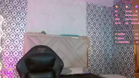 laulin_tay online show from May 6, 3:56 am