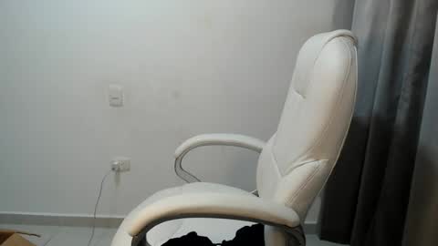 Laurita online show from July 13, 1:31 am