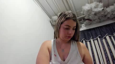 Lauu G online show from May 12, 10:57 am