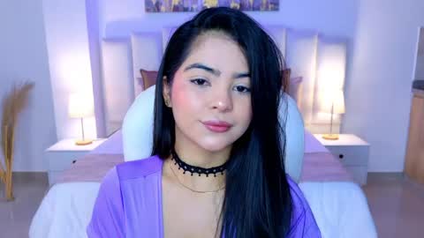 Layla Breezee online show from May 22, 11:39 am