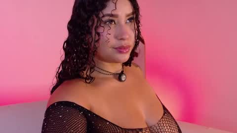 LEAH ANGEL online show from May 2, 10:32 am
