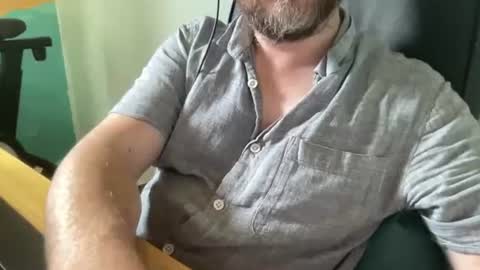 lee_8891 online show from July 1, 11:19 am