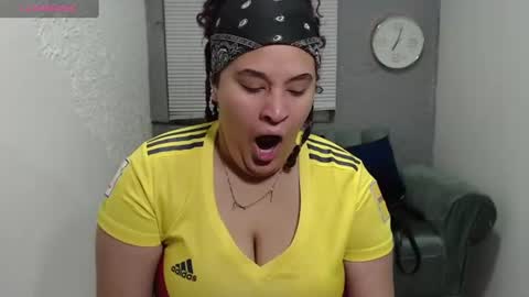 leilasosexy online show from June 23, 12:55 pm