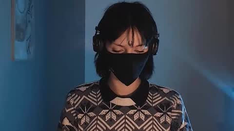 lekkj online show from February 15, 9:24 pm