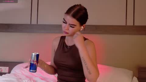 Mila online show from June 16, 6:28 am