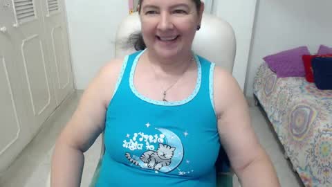 leonela   online show from May 29, 2:09 am