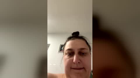 SoloAfterDark online show from May 15, 11:45 pm