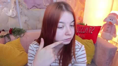 lexxxyone online show from December 14, 8:18 pm