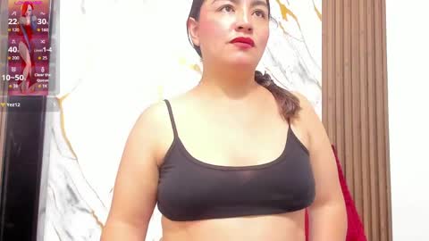 lexyy24_ online show from May 22, 10:00 am