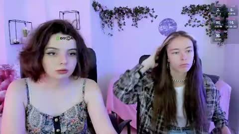 lia_dream_ online show from June 27, 8:20 am