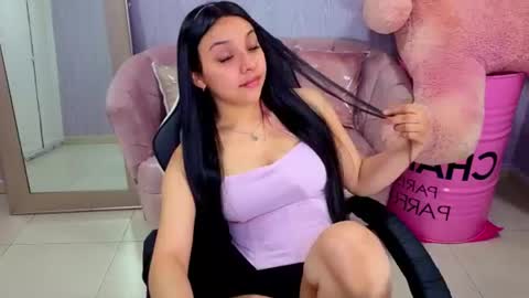 lia_harper_t online show from June 12, 2:54 am