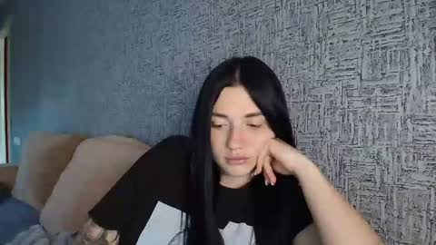 liana_diva online show from June 9, 2:39 pm