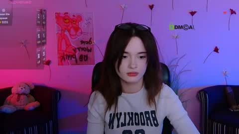 Little Liana  online show from May 13, 7:12 pm