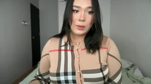 Maxine online show from July 24, 12:19 am