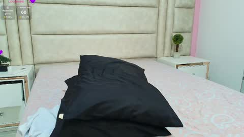 Lia  online show from May 25, 5:52 pm