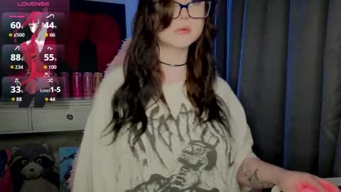 Nika and Lori online show from June 1, 6:31 pm