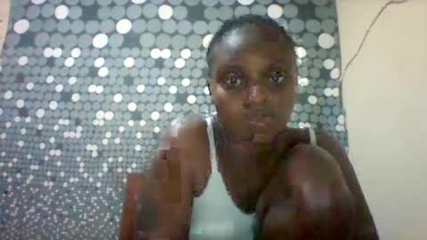 liligal online show from June 27, 7:09 pm