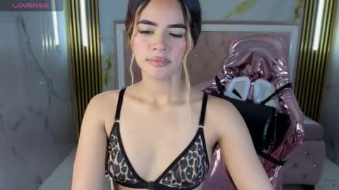 Lilith  online show from May 15, 8:38 pm