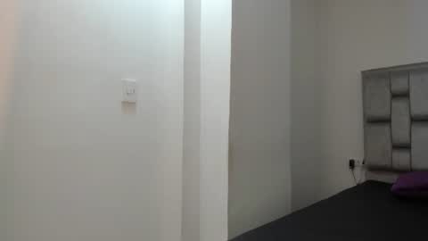 lilith_rouseee online show from July 7, 12:09 pm