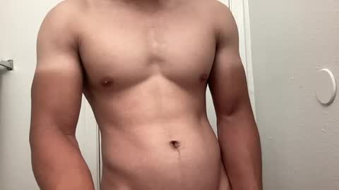 lillstudjr online show from July 9, 8:35 pm