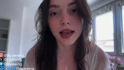 Lily   online show from May 8, 12:55 pm