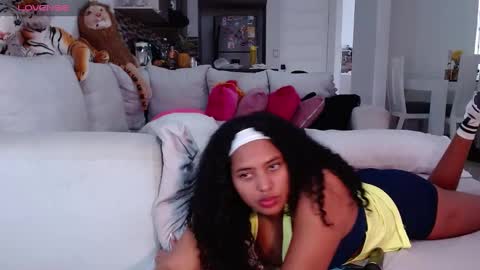 Lily.. online show from February 4, 3:04 pm