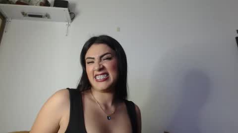 Lily online show from March 7, 4:02 am