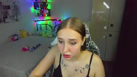 Lina online show from May 26, 9:32 pm
