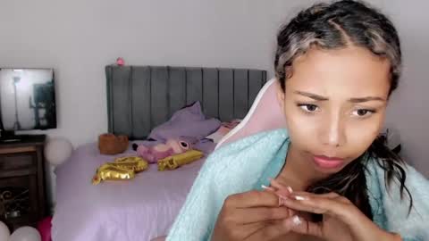 linda brown  online show from May 6, 12:22 pm