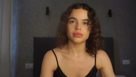 Linda online show from June 11, 1:53 pm