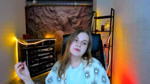 Lissa Telor online show from June 6, 9:15 am