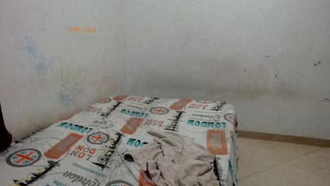 little__scarlet online show from May 22, 5:58 am