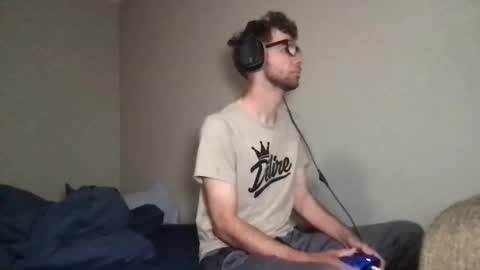 livetyy online show from May 18, 12:44 pm