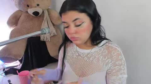 Lizz  online show from June 7, 12:43 pm