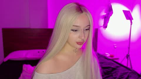 Kari online show from May 16, 3:00 pm