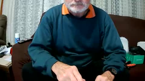 Longhornpr6971 online show from May 19, 11:45 pm