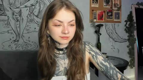 lostallice online show from May 10, 4:52 am