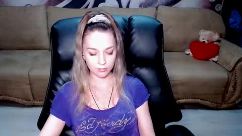private open online show from May 10, 5:52 pm