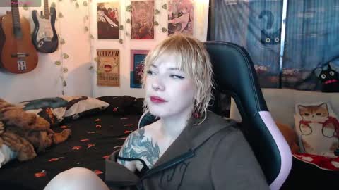 Cassie online show from May 14, 10:08 pm