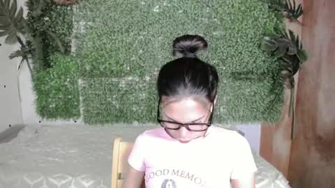 kimmy online show from June 22, 3:25 am