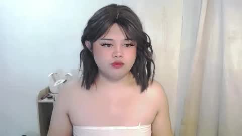 lovely online show from May 15, 12:52 am