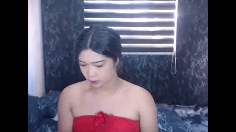 loverph15 online show from May 6, 7:14 am