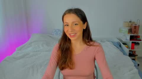 lucy__ray online show from May 7, 8:10 am