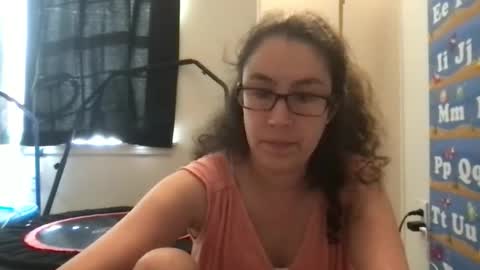 Lucy online show from May 23, 12:06 am