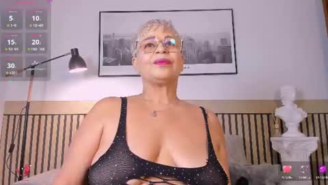 lucy milf online show from July 13, 11:14 am