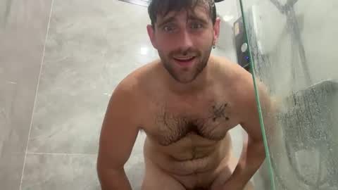 MR. Luke Gunn online show from April 28, 10:47 pm