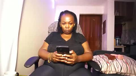 lulu_sparks1 online show from May 27, 3:47 am