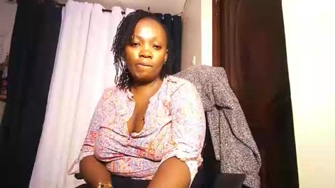 lulu_sparks1 online show from May 11, 4:52 am