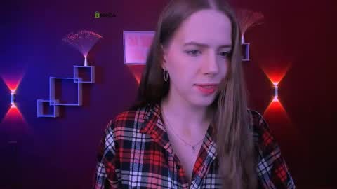 Sweet Lumi online show from May 6, 7:36 am