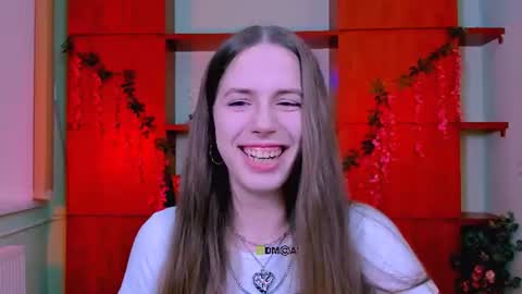 Sweet Lumi online show from June 30, 7:30 am